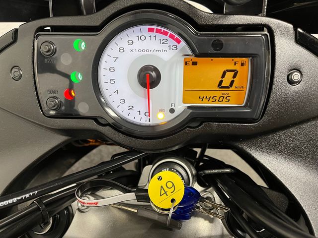 kawasaki - versys-650-abs