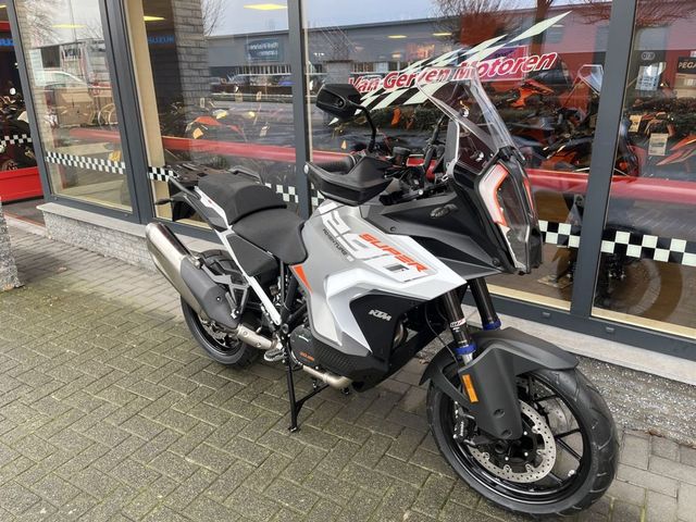 ktm - 1290-super-adventure-s