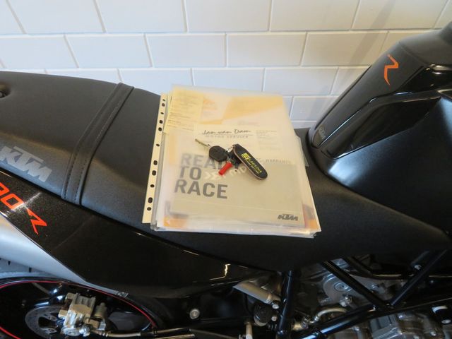 ktm - 990-super-duke