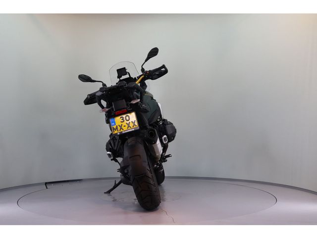 bmw - r-1300-gs
