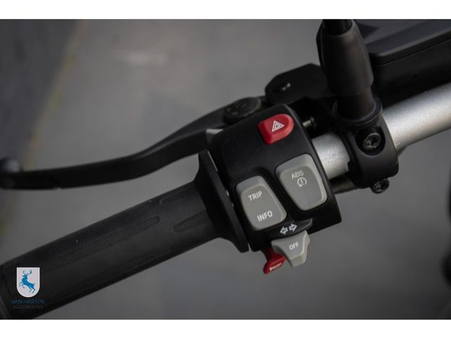 bmw - r-nine-t-scrambler