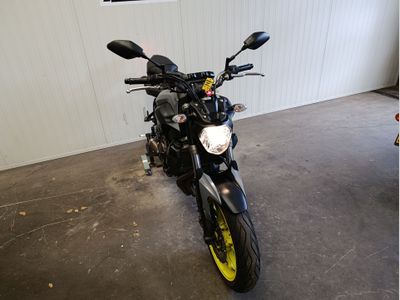 YAMAHA MT 07 ABS – foto 3