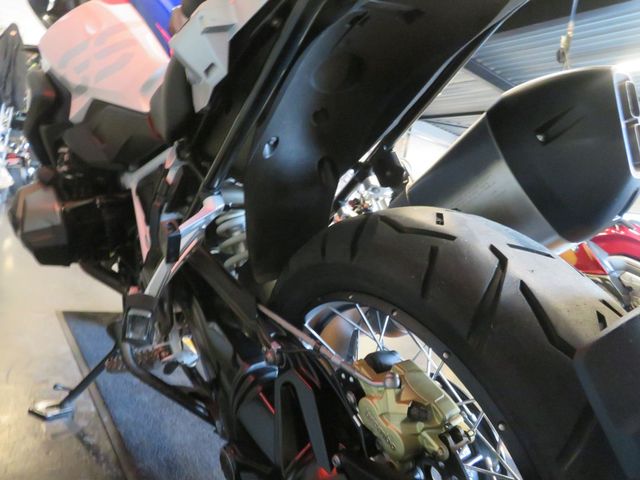 bmw - r-1250-gs-hp