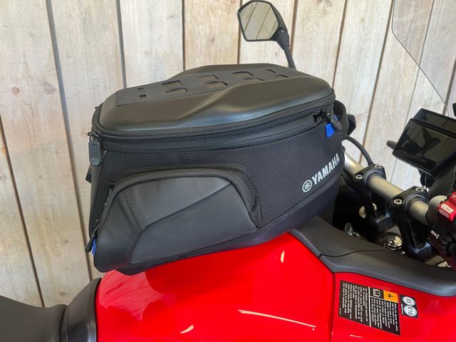 yamaha - tracer-9