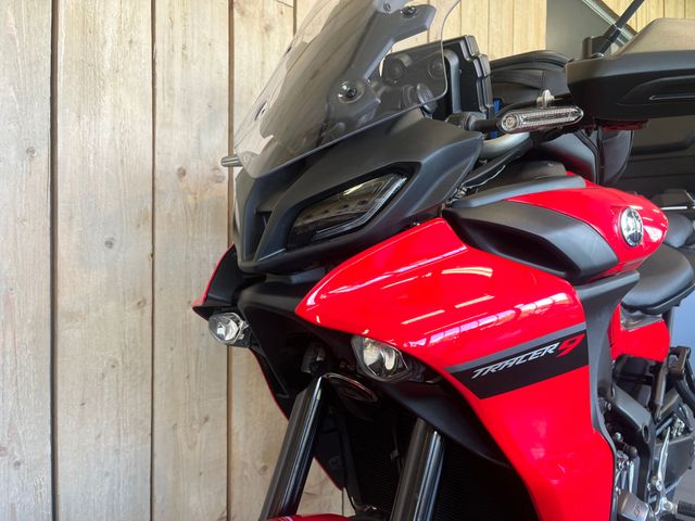 yamaha - tracer-9