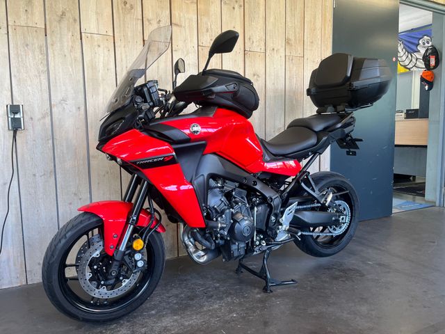 yamaha - tracer-9