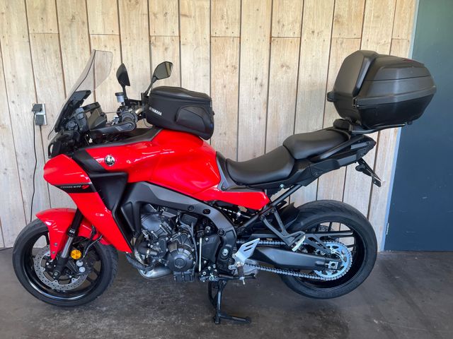 yamaha - tracer-9