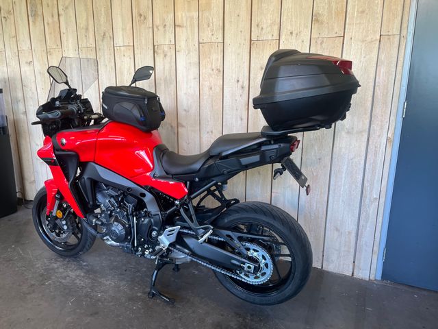 yamaha - tracer-9