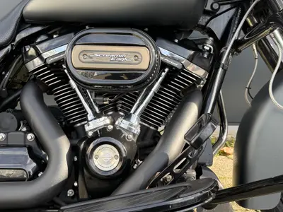 HARLEY-DAVIDSON STREET GLIDE SPECIAL FLHXS – foto 3
