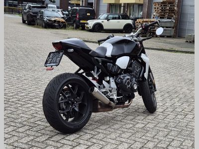 HONDA CB 1000 R ABS – foto 3