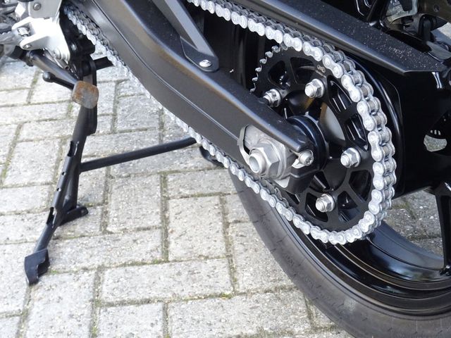 bmw - f-750-gs