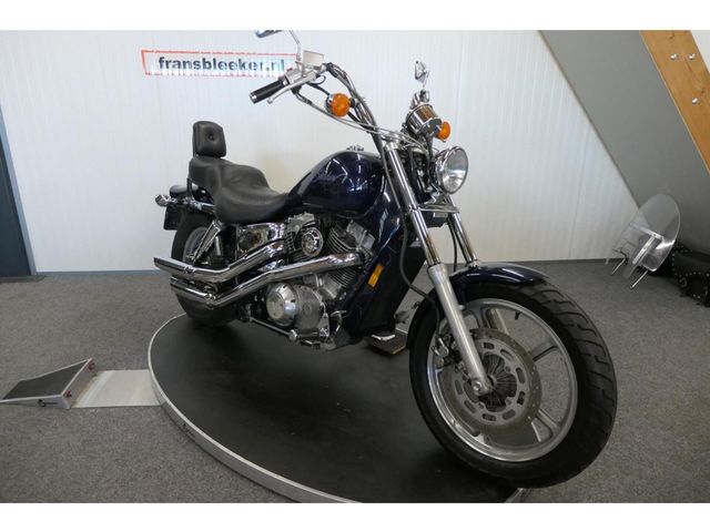 honda - vt-1100-c-shadow