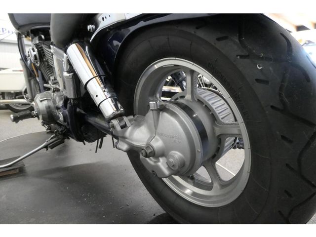 honda - vt-1100-c-shadow