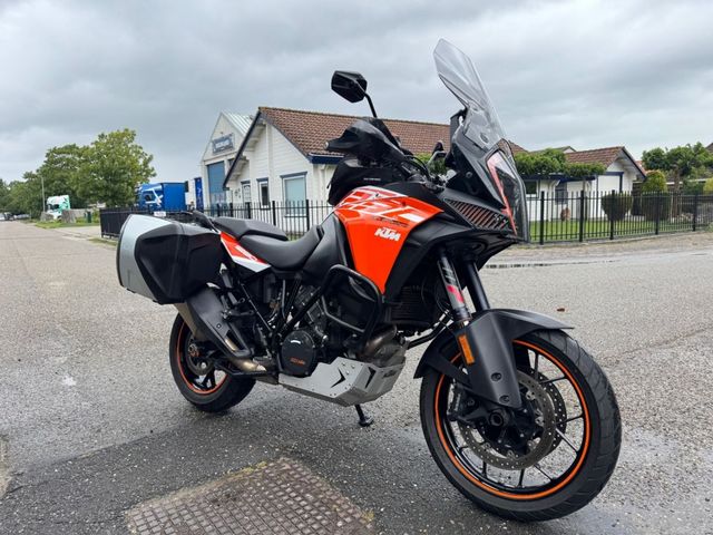 ktm - 1290-super-adventure-s