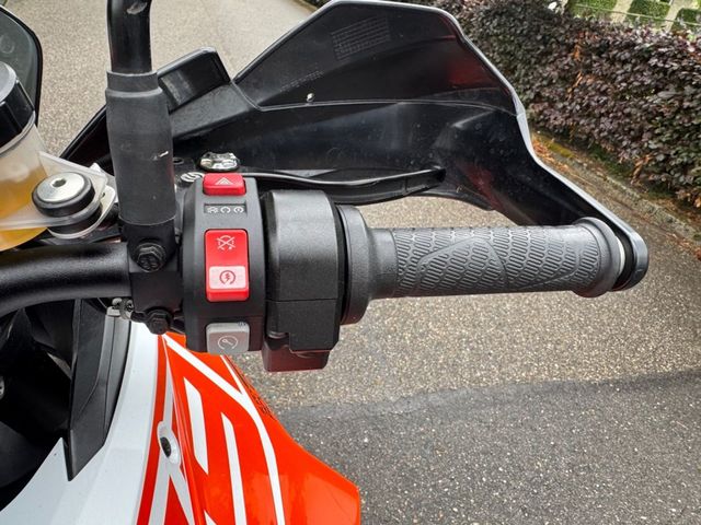 ktm - 1290-super-adventure-s
