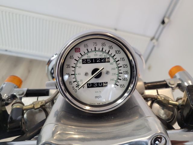 yamaha - vmx-1200-v-max