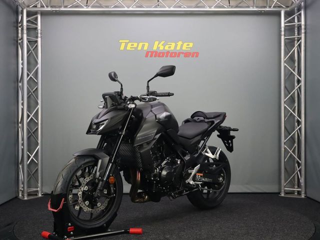 honda - cb-750-hornet