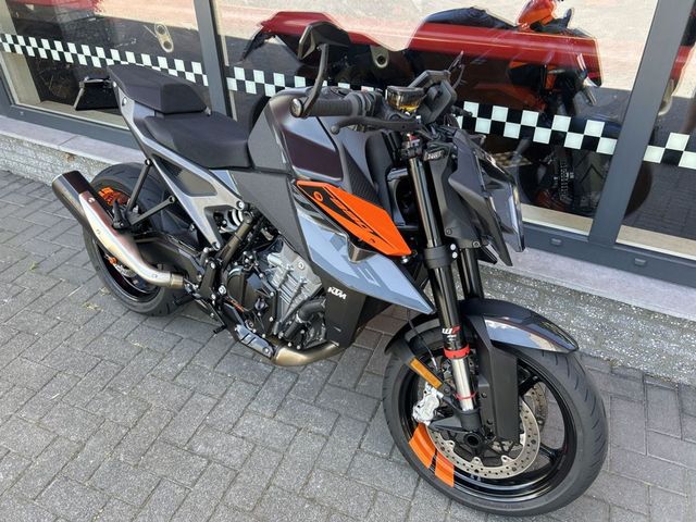 ktm - 990-duke