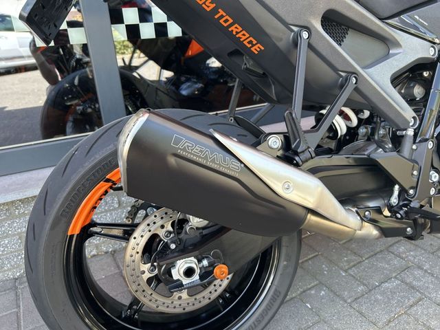 ktm - 990-duke