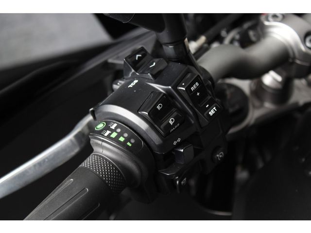 yamaha - mt-10-tourer-edition
