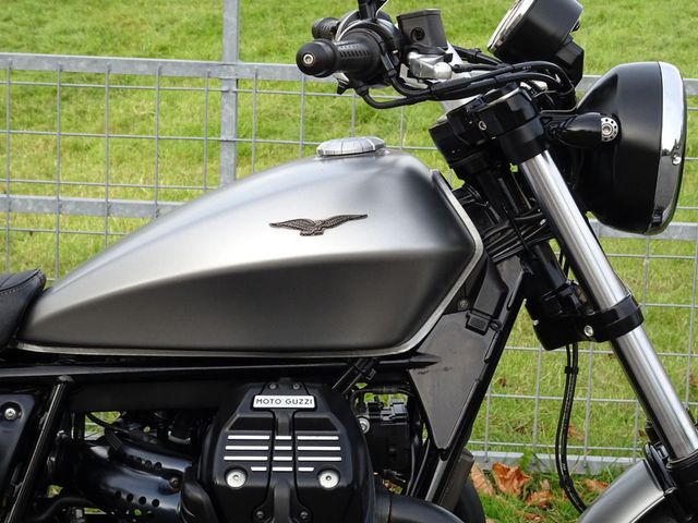 moto-guzzi - v-9-bobber