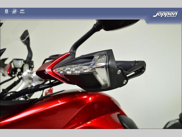 mv-agusta - turismo-veloce-800-lusso