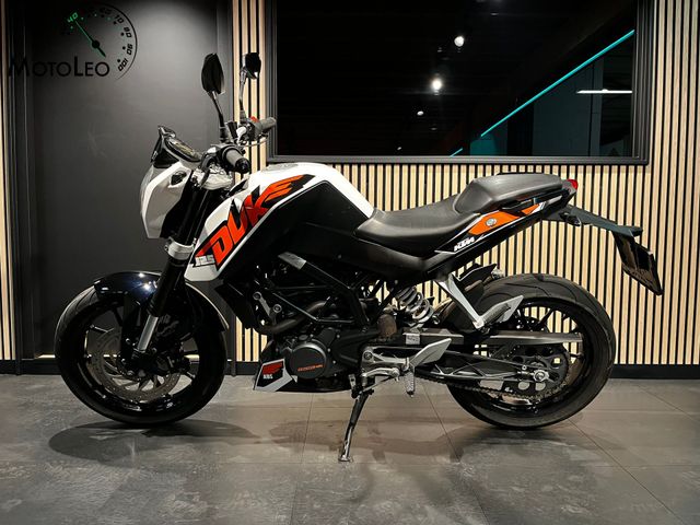 ktm - 125-duke