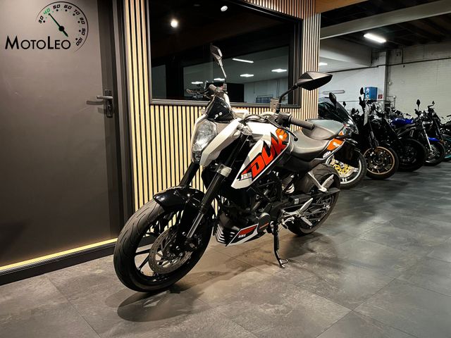 ktm - 125-duke
