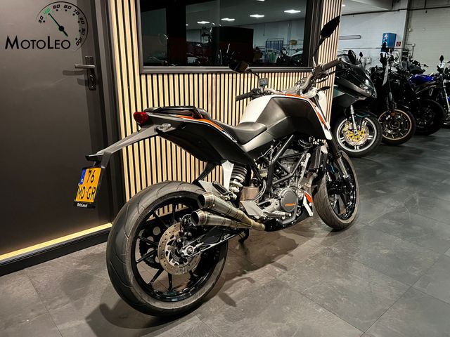 ktm - 125-duke