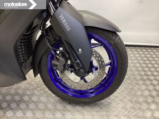 yamaha - x-max-300-abs