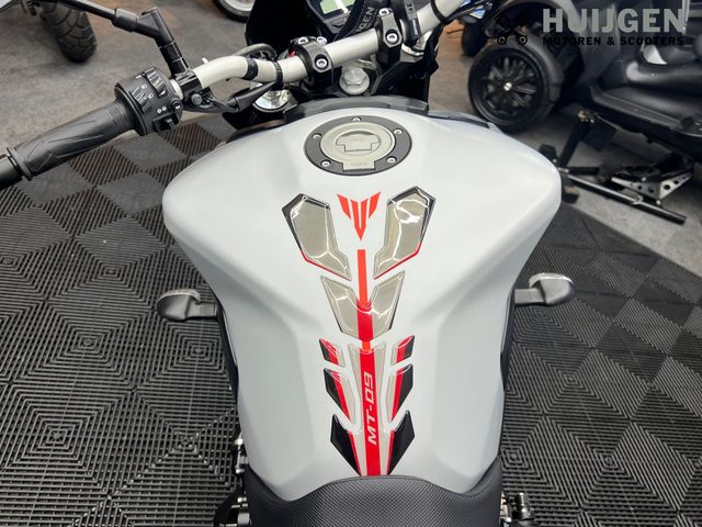 yamaha - mt-09-abs