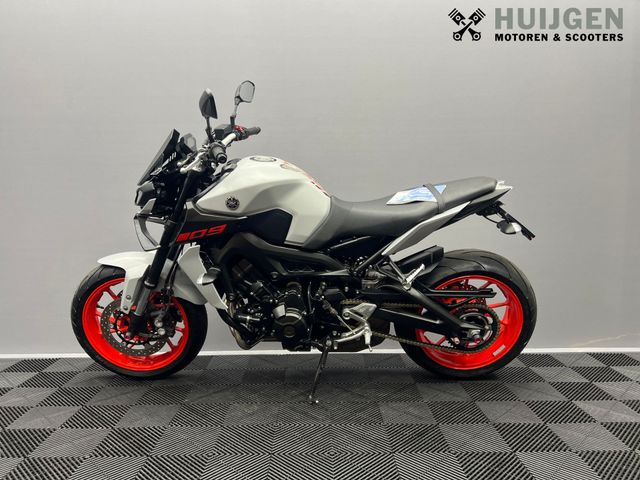 yamaha - mt-09-abs