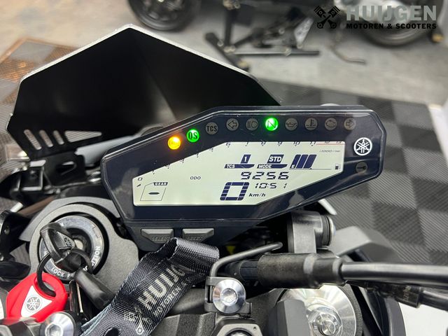 yamaha - mt-09-abs