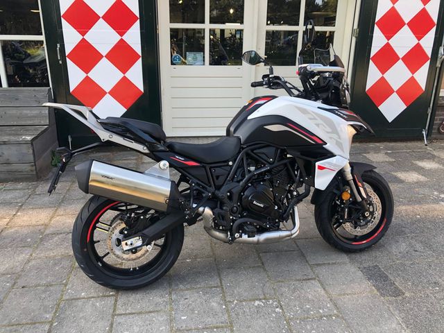 benelli - trk-702