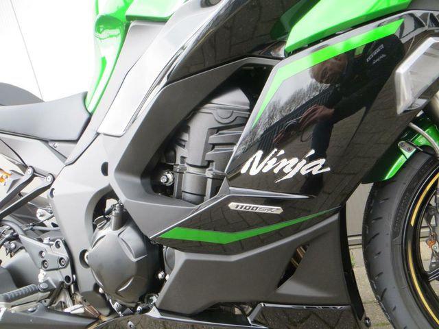 kawasaki - ninja-1100-sx-se