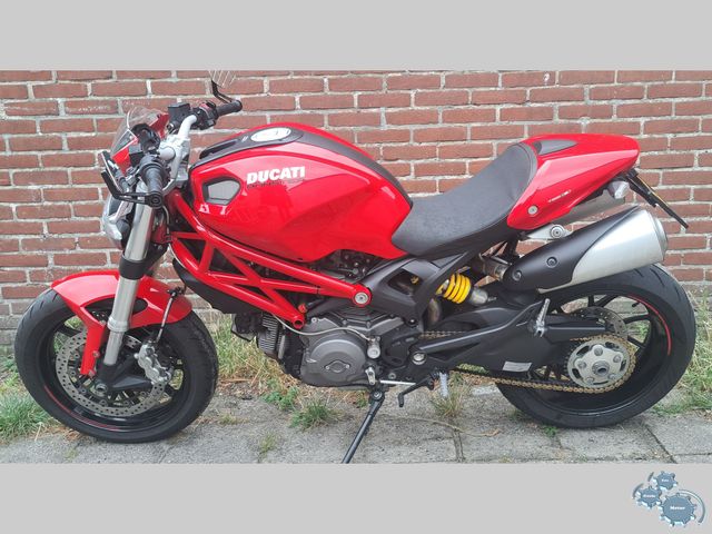 ducati - 796-monster