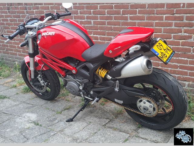 ducati - 796-monster