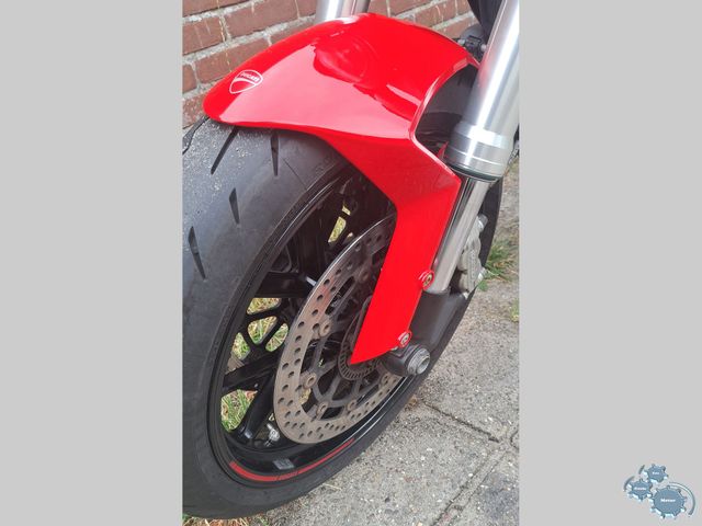 ducati - 796-monster