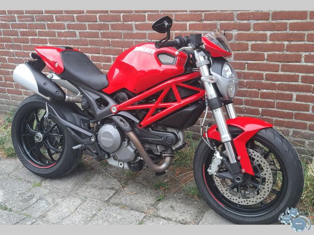 ducati - 796-monster