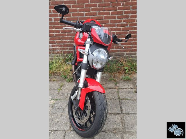 ducati - 796-monster