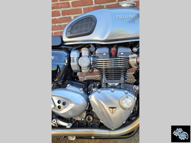 triumph - thruxton-1200-r