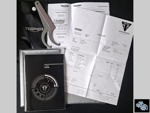 triumph - thruxton-1200-r