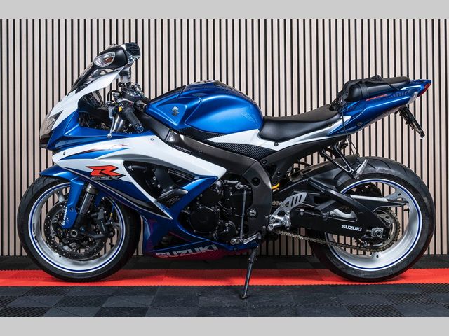 suzuki - gsx-r-600