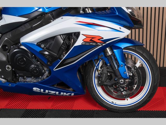 suzuki - gsx-r-600