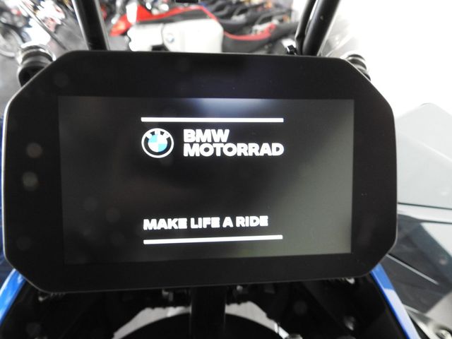bmw - r-1300-gs-adventure
