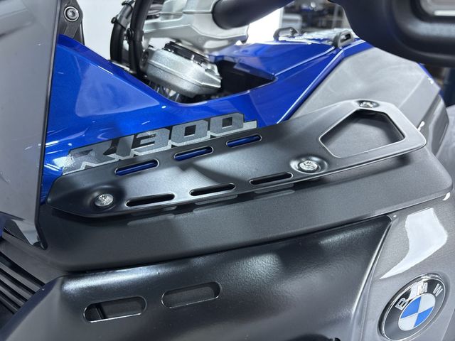 bmw - r-1300-gs-adventure