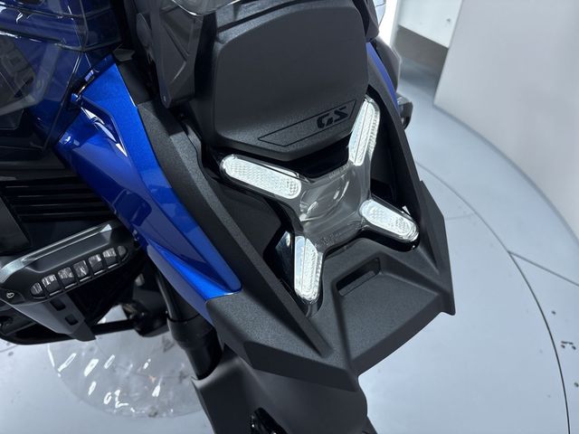 bmw - r-1300-gs-adventure