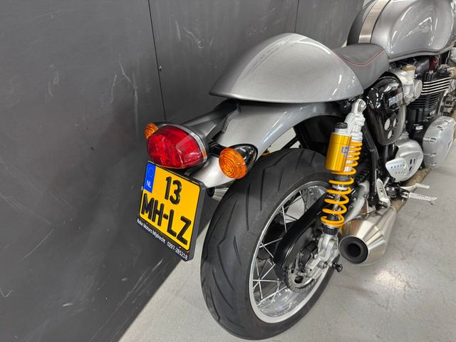 triumph - thruxton-1200-r