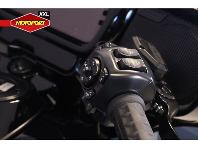 harley-davidson - street-glide-limited