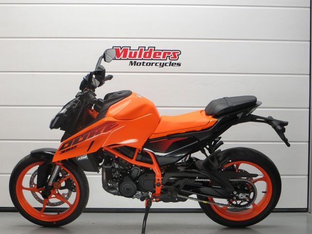 ktm - 390-duke-abs